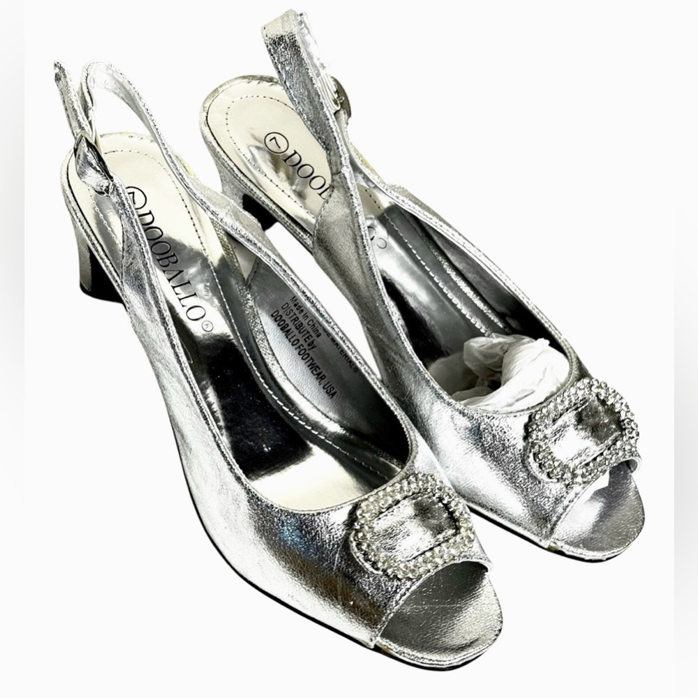 Dooabllo Women’s Vintage Style Silver Peep- Toe Rhinestone Slingback Heels